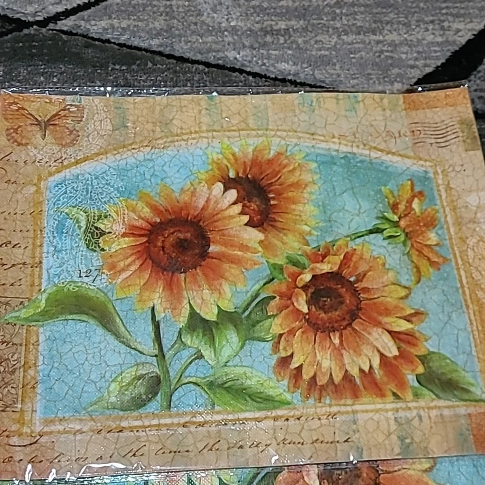 SUNFLOWER 🌻 MATCHING DISPOSABLE TABLE SETTINGS PARTY SUPPLIES SEVERS 8 P